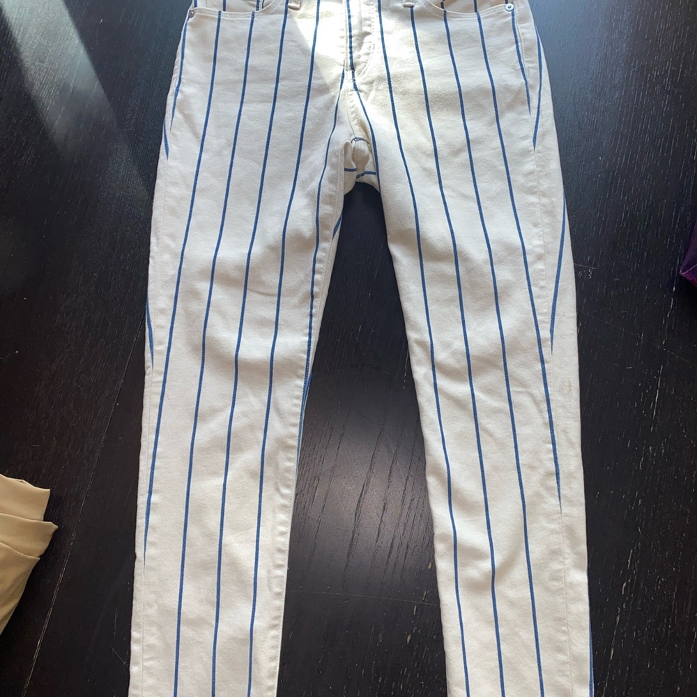 White Banana Republic Pants with Blue Stripes size 26